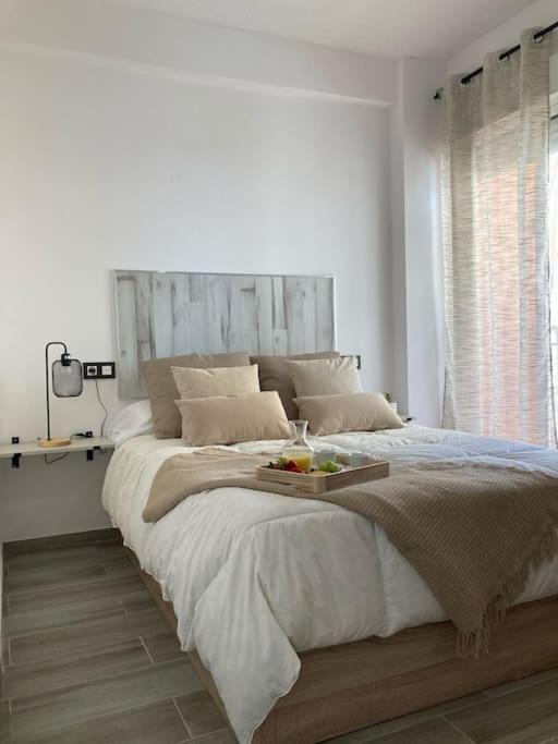 Coqueto Apartamento De Playa Con Piscina Y Terraza Valencia Bagian luar foto